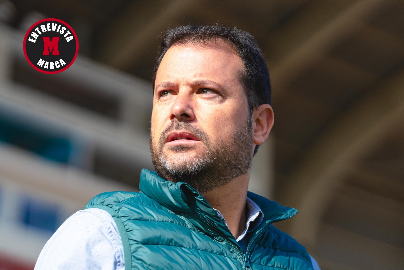 位教练的支 位教练的支