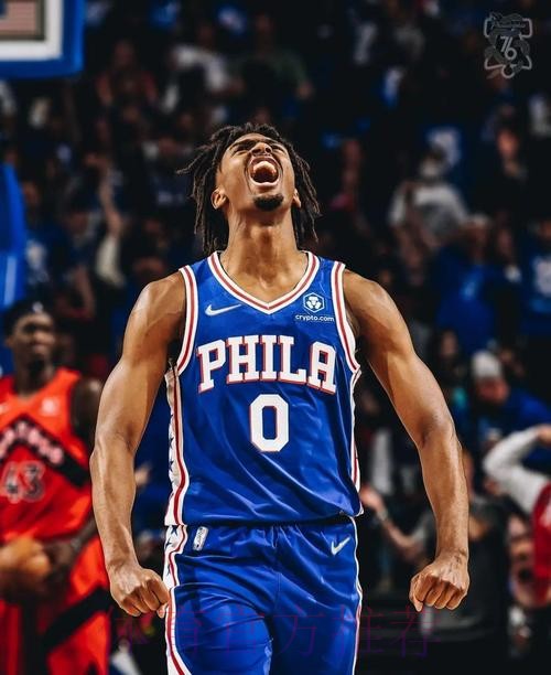 76人社媒：祝贺全明星球员马克西拿到职业生涯最高的8次抢断